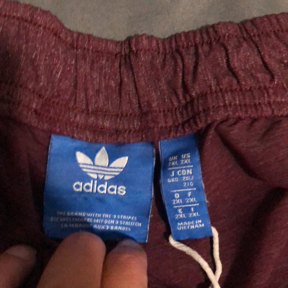 Burgundy adidas mens 2x shorts - Picture 4 of 6